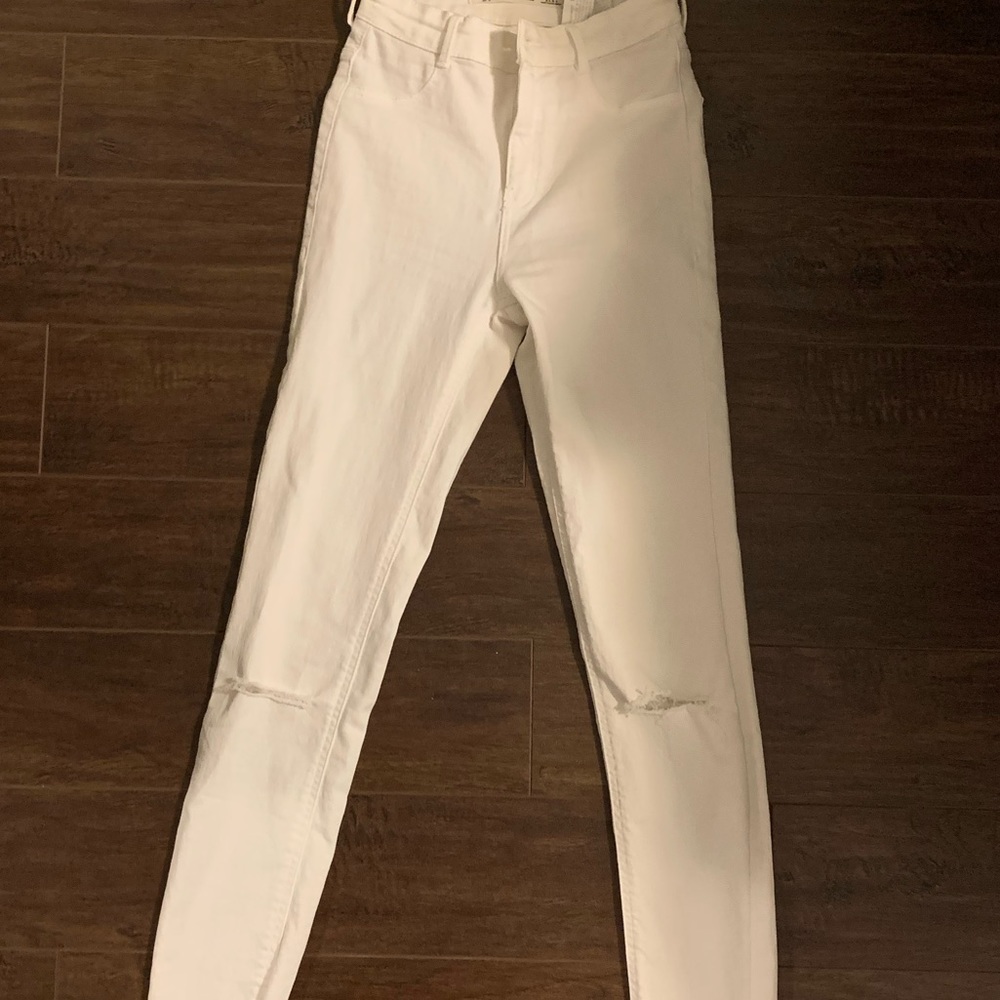 Zara white skinny jeans
